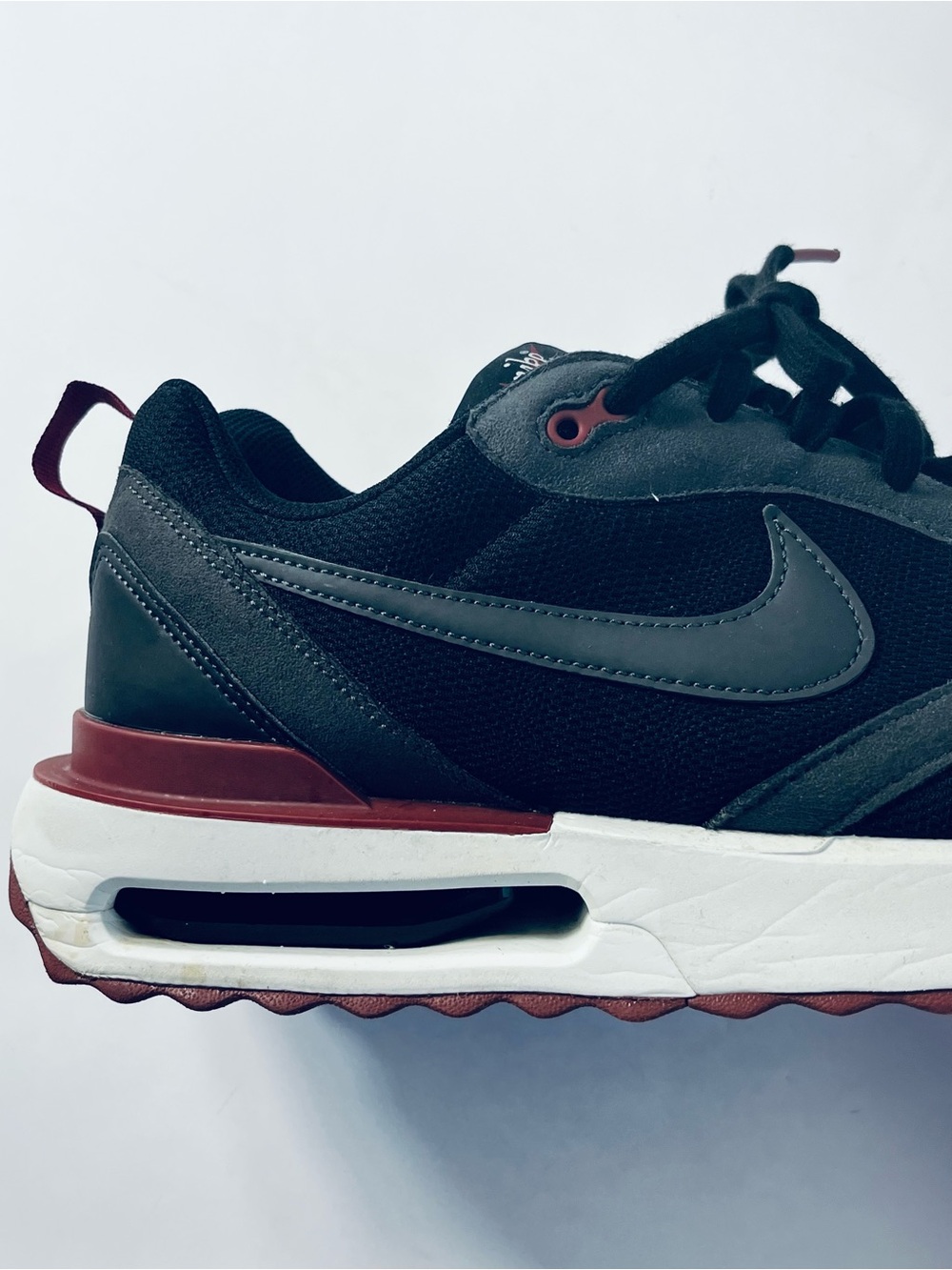 Nike Air Max Dawn Athletic Shoes #DQ3991-001 Black White Burgundy Men’s :10 - Picture 7 of 15